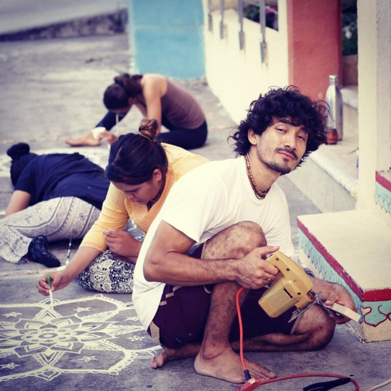 govinda.el.dulce.absoluto_1498762986_1548058589901319070_4005773278